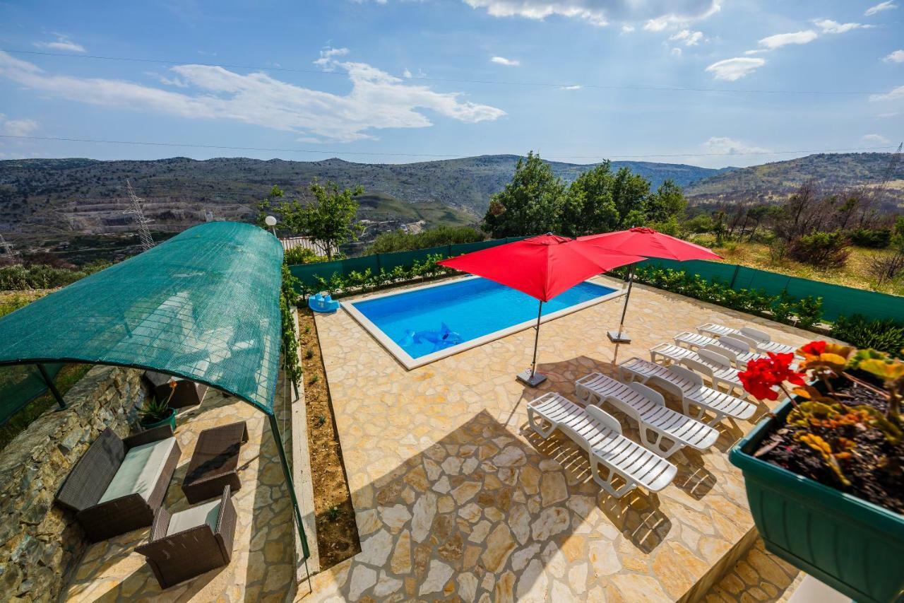 Holiday Home Cherry Tree Žrnovnica Kültér fotó